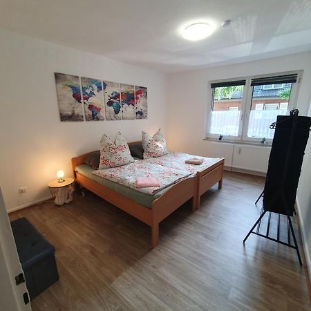 Appartement In เกลเซนเคียร์เคน ภายนอก รูปภาพ