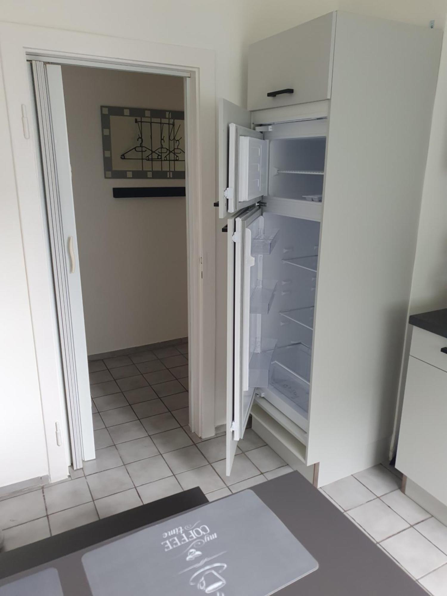 Appartement In เกลเซนเคียร์เคน ภายนอก รูปภาพ